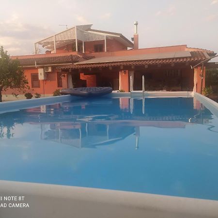 La Stanza Delle Muse In Villa Con Piscina Fontane Bianche Exteriér fotografie