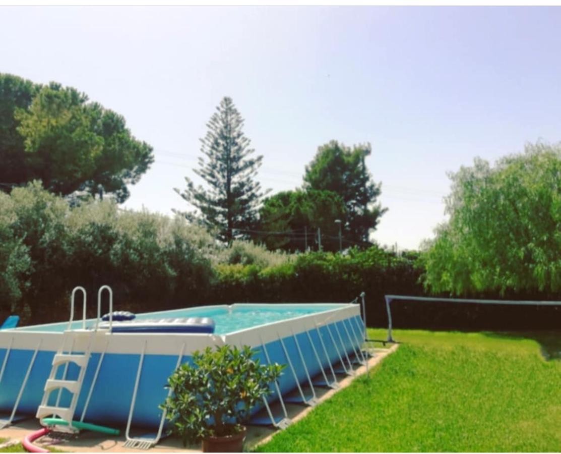 La Stanza Delle Muse In Villa Con Piscina Fontane Bianche Exteriér fotografie
