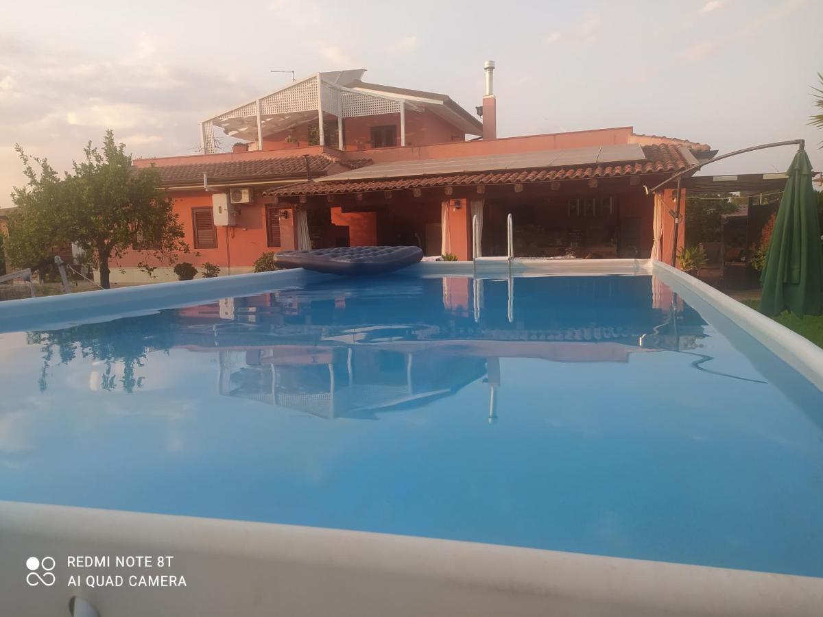 La Stanza Delle Muse In Villa Con Piscina Fontane Bianche Exteriér fotografie
